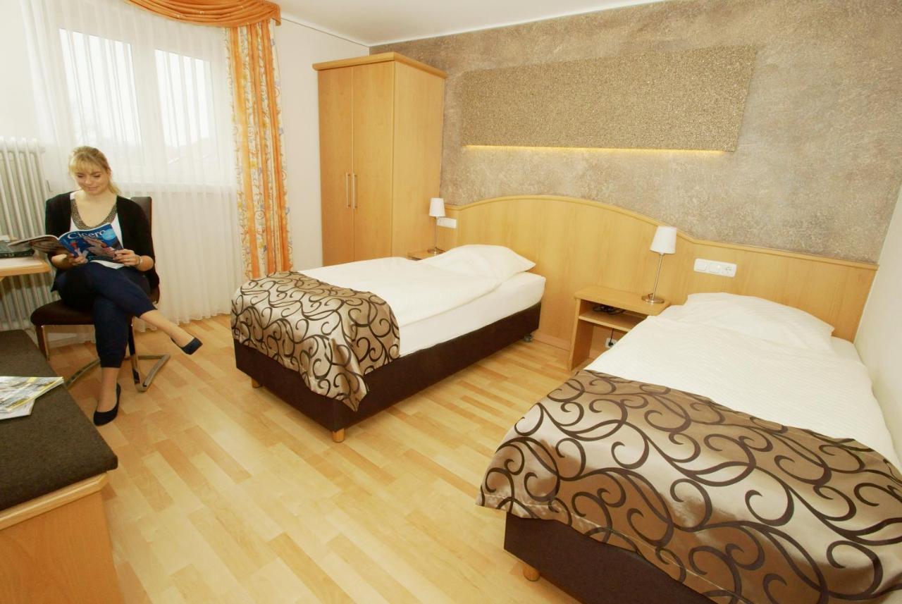Berg-Cafe Hotel Kempten im Allgäu Buitenkant foto