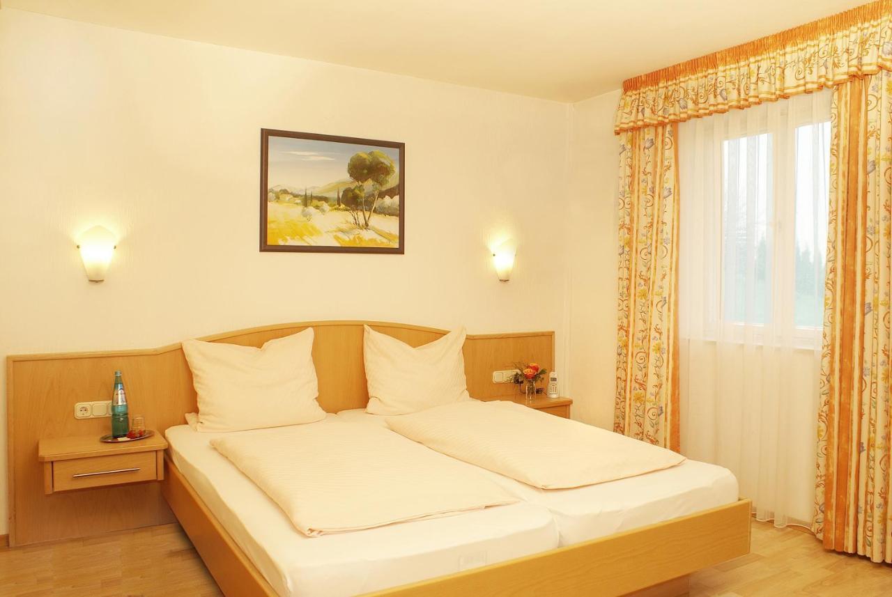 Berg-Cafe Hotel Kempten im Allgäu Buitenkant foto